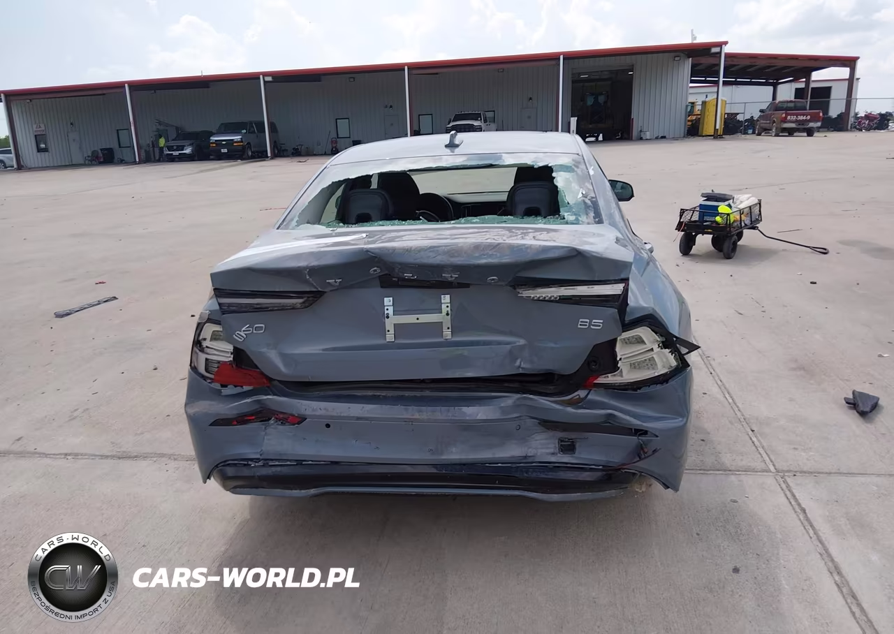 2024 Volvo S60 B5 Core Dark Theme VIN:7JRL12FK9RG323001 - 16