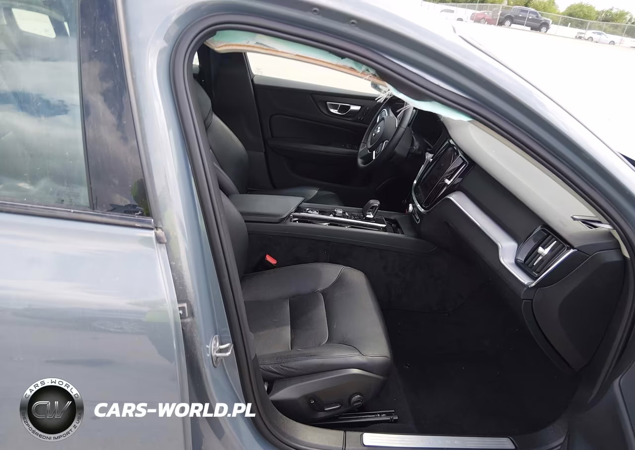2024 Volvo S60 B5 Core Dark Theme VIN:7JRL12FK9RG323001 - 5