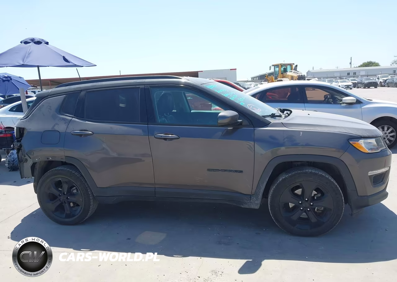 2019 Jeep Compass Altitude 4X4 VIN:3C4NJDBB7KT689579 - 14