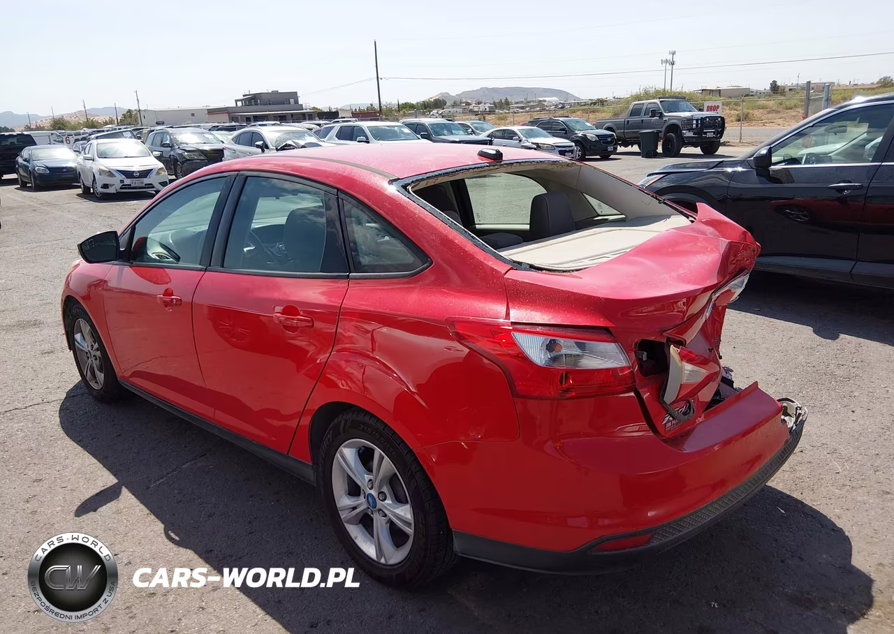 2013 Ford Focus Se VIN:1FADP3F21DL369824 - 3