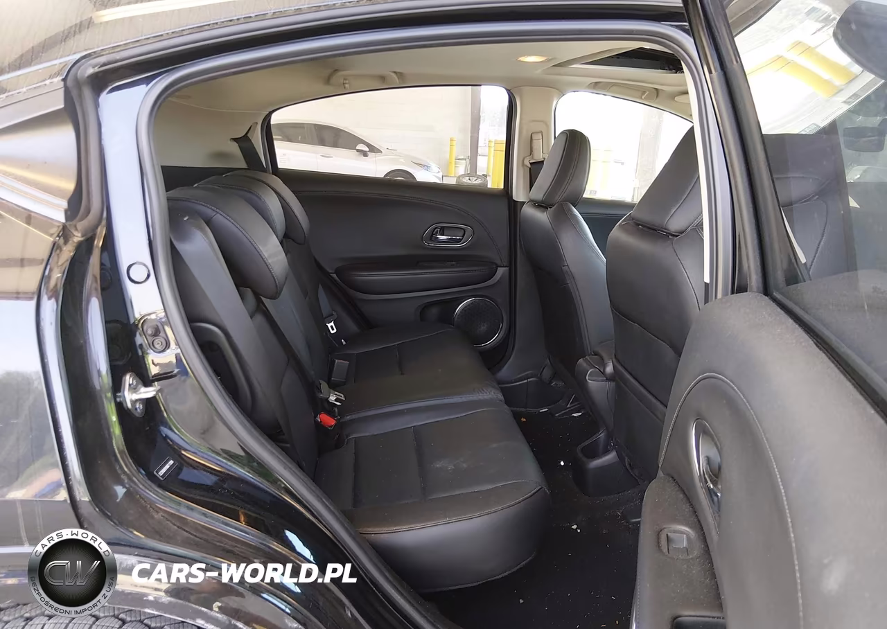 2019 Honda Hr-V Touring VIN:3CZRU6H91KM711508 - 8