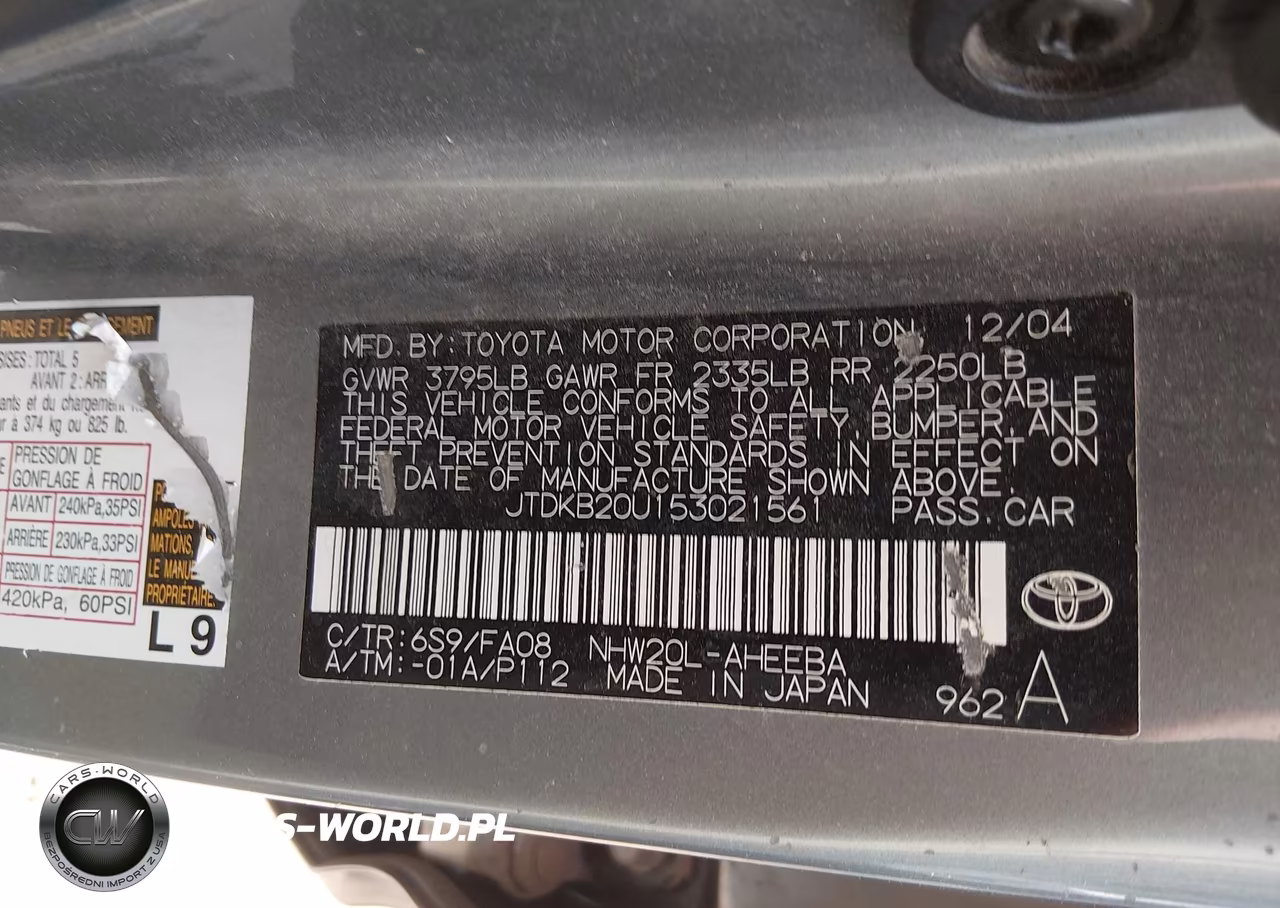 2005 Toyota Prius VIN:JTDKB20U153021561 - 9