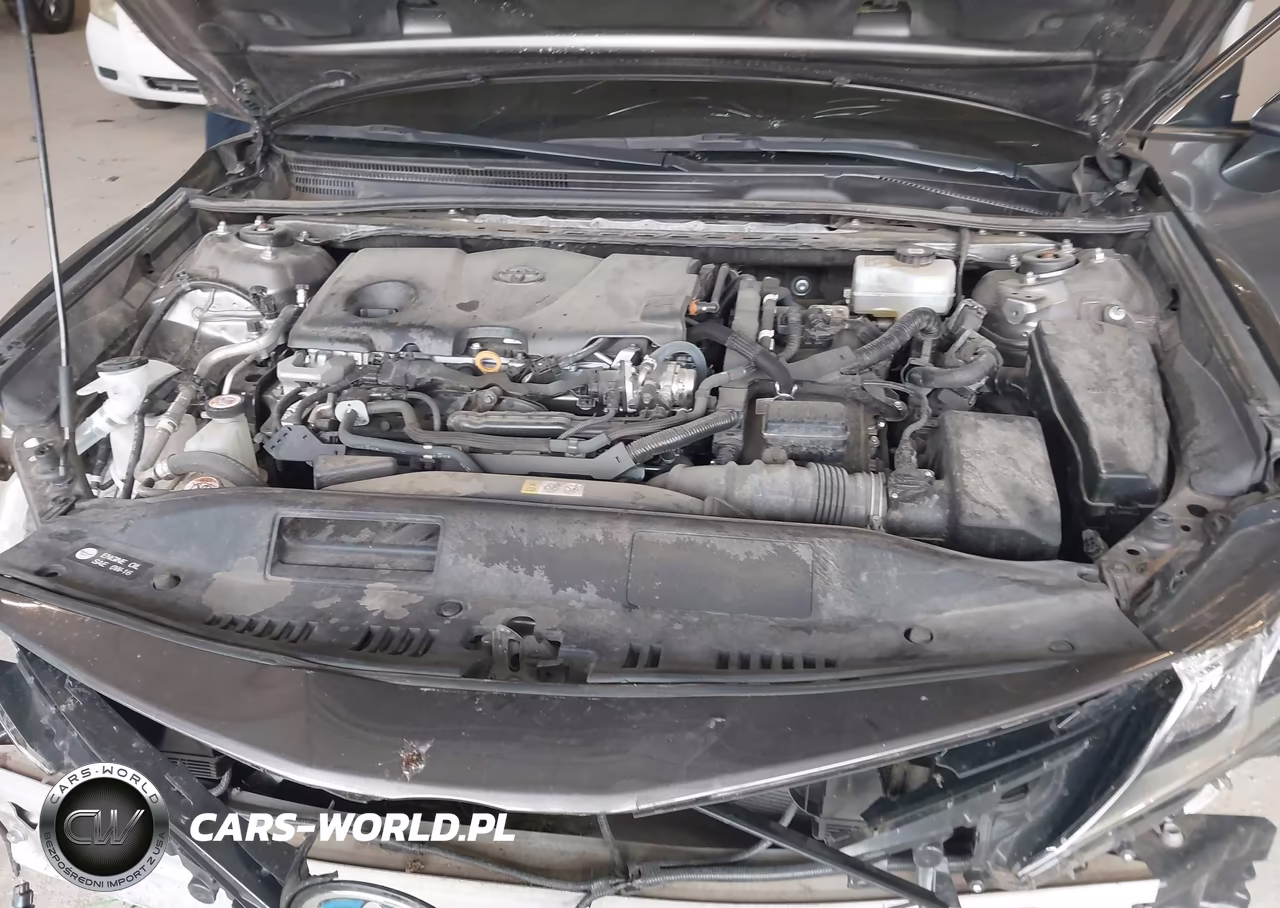 2022 Toyota Camry Le Hybrid VIN:4T1C31AK0NU598015 - 10