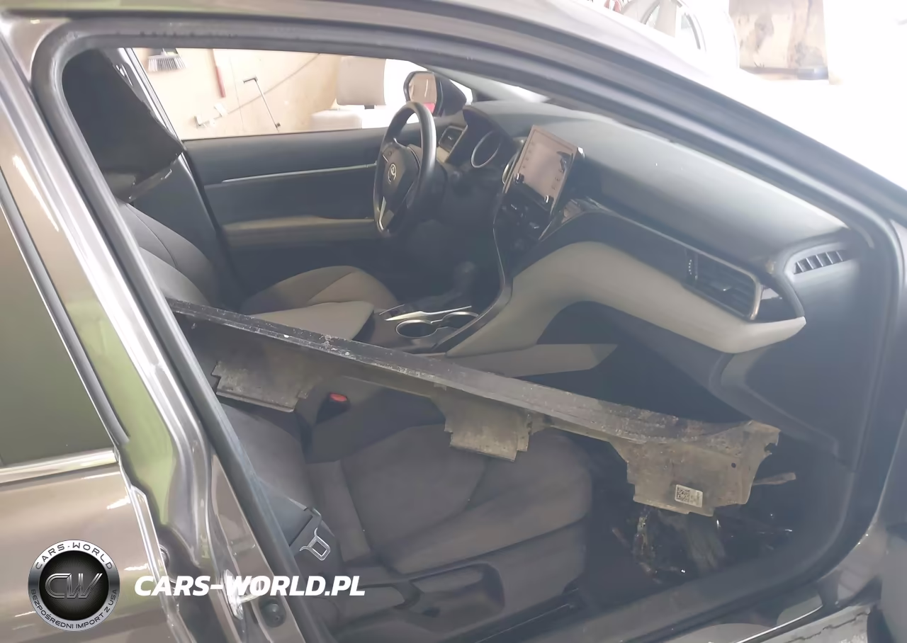 2022 Toyota Camry Le Hybrid VIN:4T1C31AK0NU598015 - 5