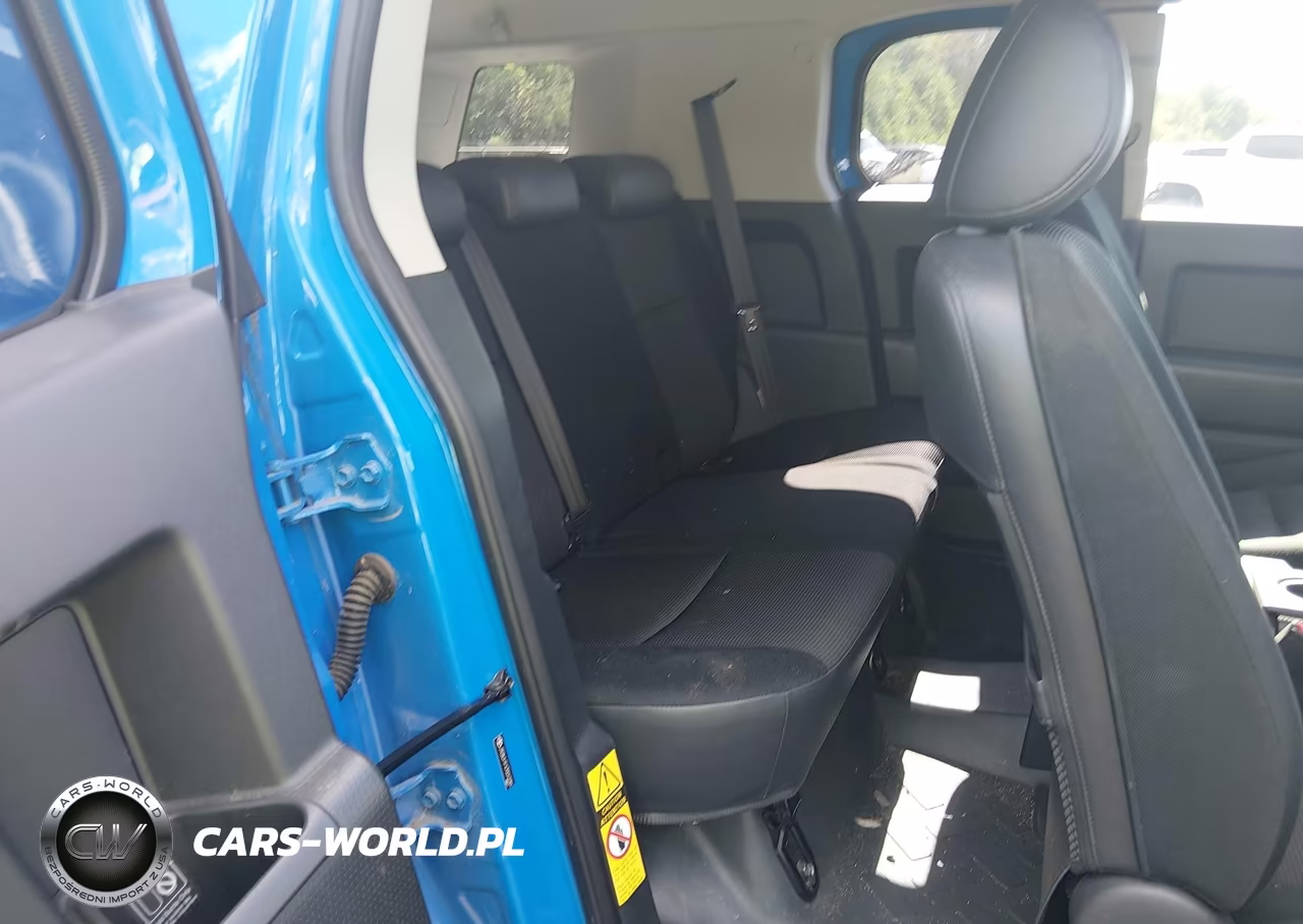 2007 Toyota Fj Cruiser VIN:JTEBU11FX70012281 - 8