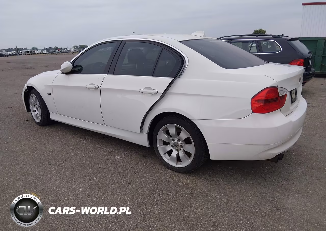 2006 BMW 330Xi VIN:WBAVD33556KV62554 - 3