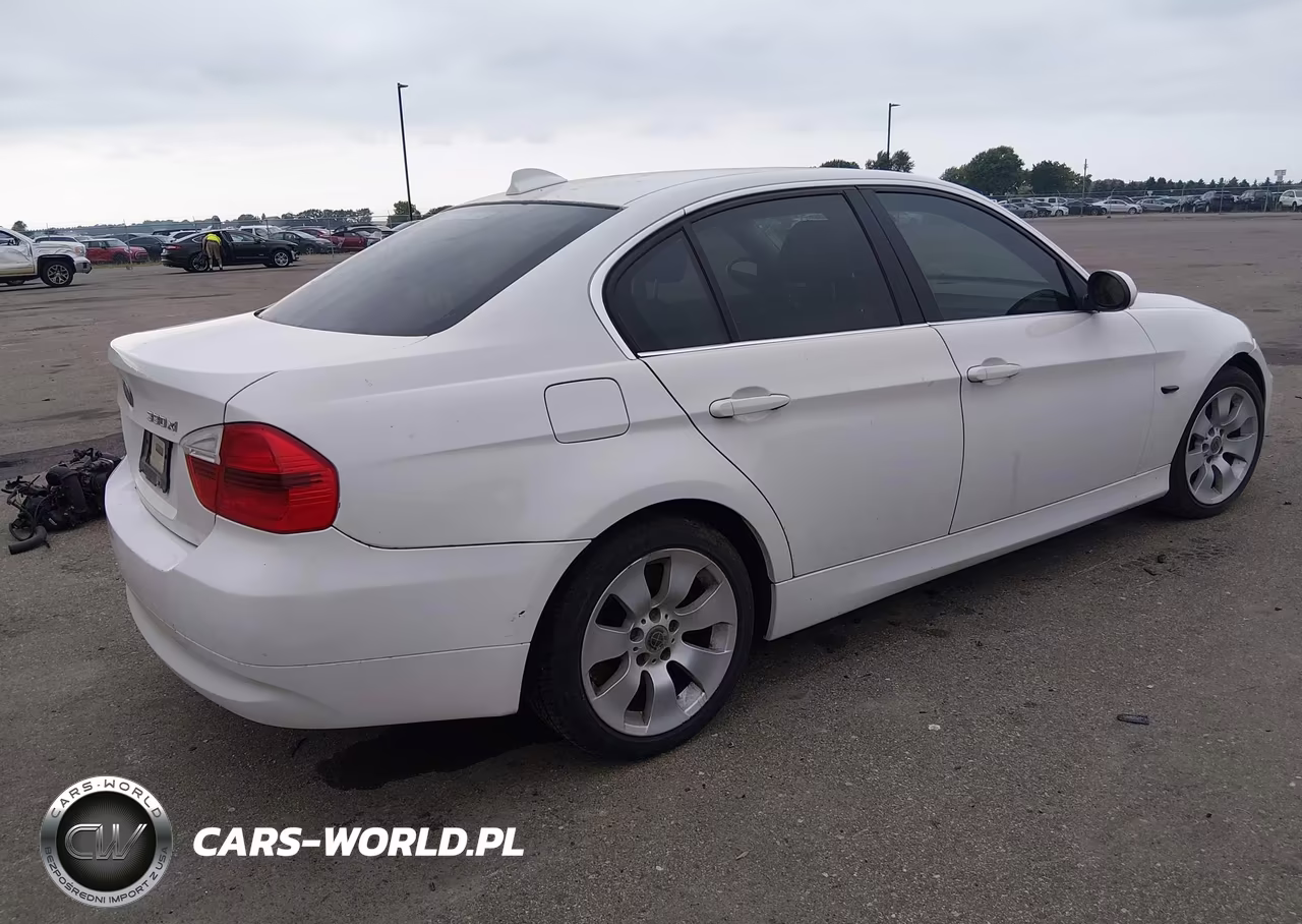 2006 BMW 330Xi VIN:WBAVD33556KV62554 - 4