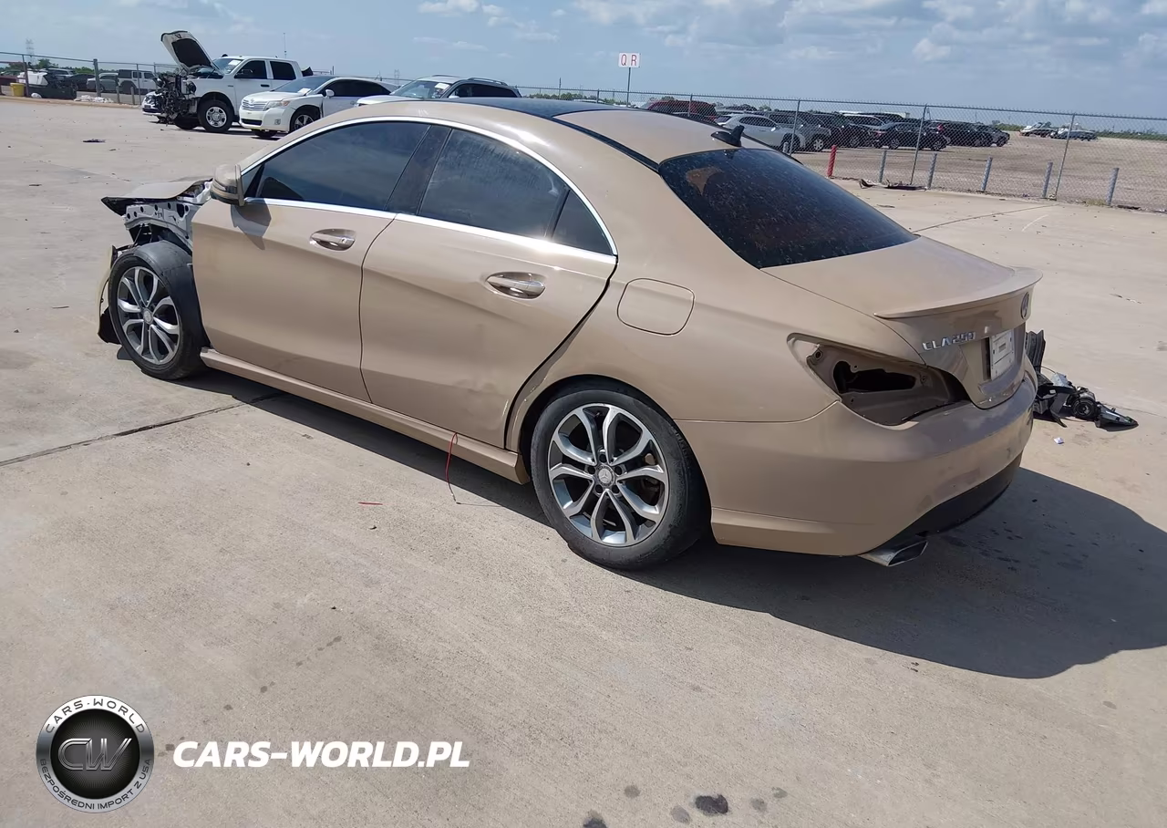 2016 Mercedes-Benz Cla 250 VIN:WDDSJ4EB1GN305727 - 3