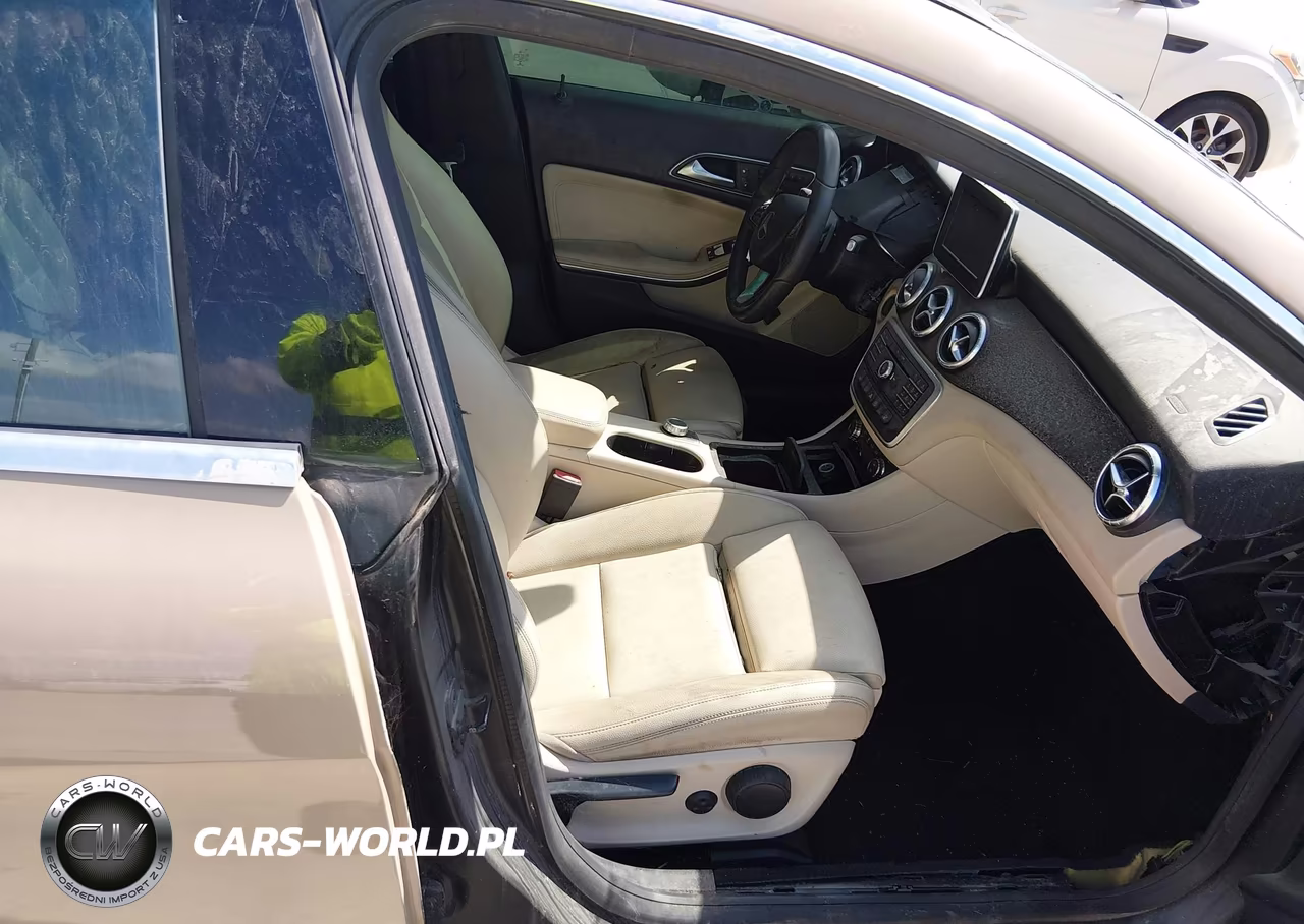 2016 Mercedes-Benz Cla 250 VIN:WDDSJ4EB1GN305727 - 5