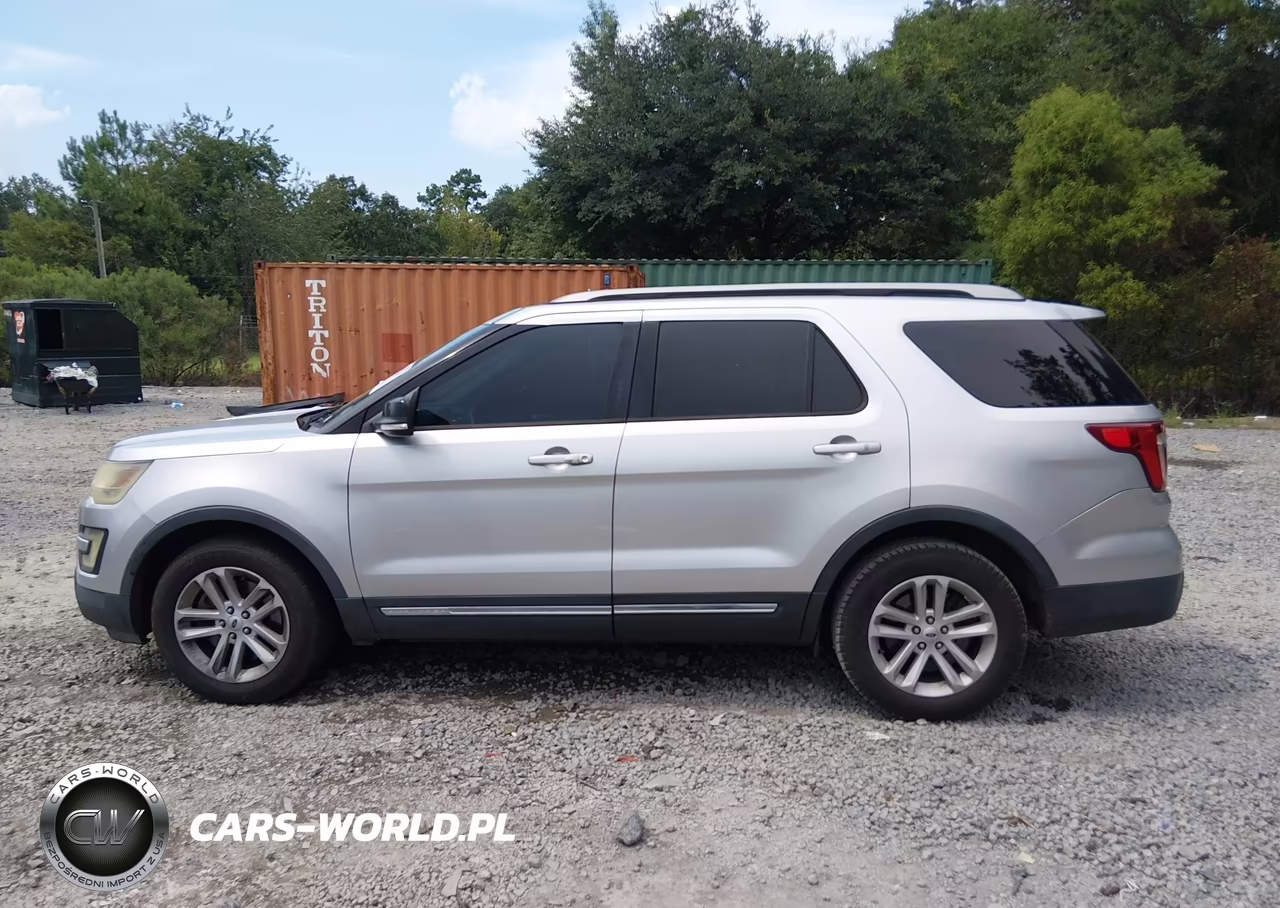 2016 Ford Explorer Xlt VIN:1FM5K7D82GGB83777 - 14