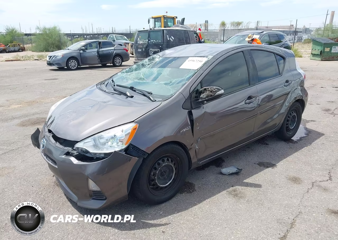 TOYOTA PRIUS C VIN:JTDKDTB37D1041246 - 2