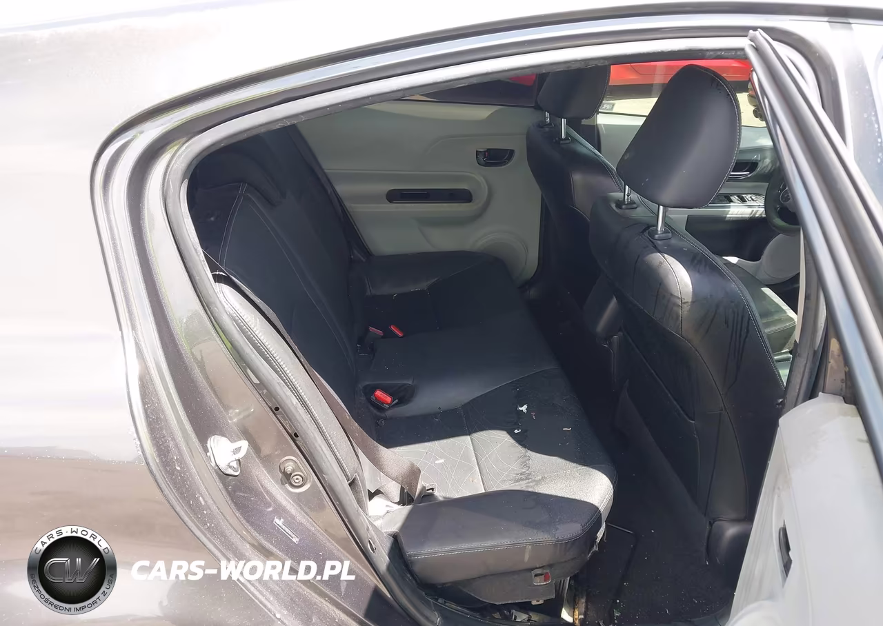 TOYOTA PRIUS C VIN:JTDKDTB37D1041246 - 8