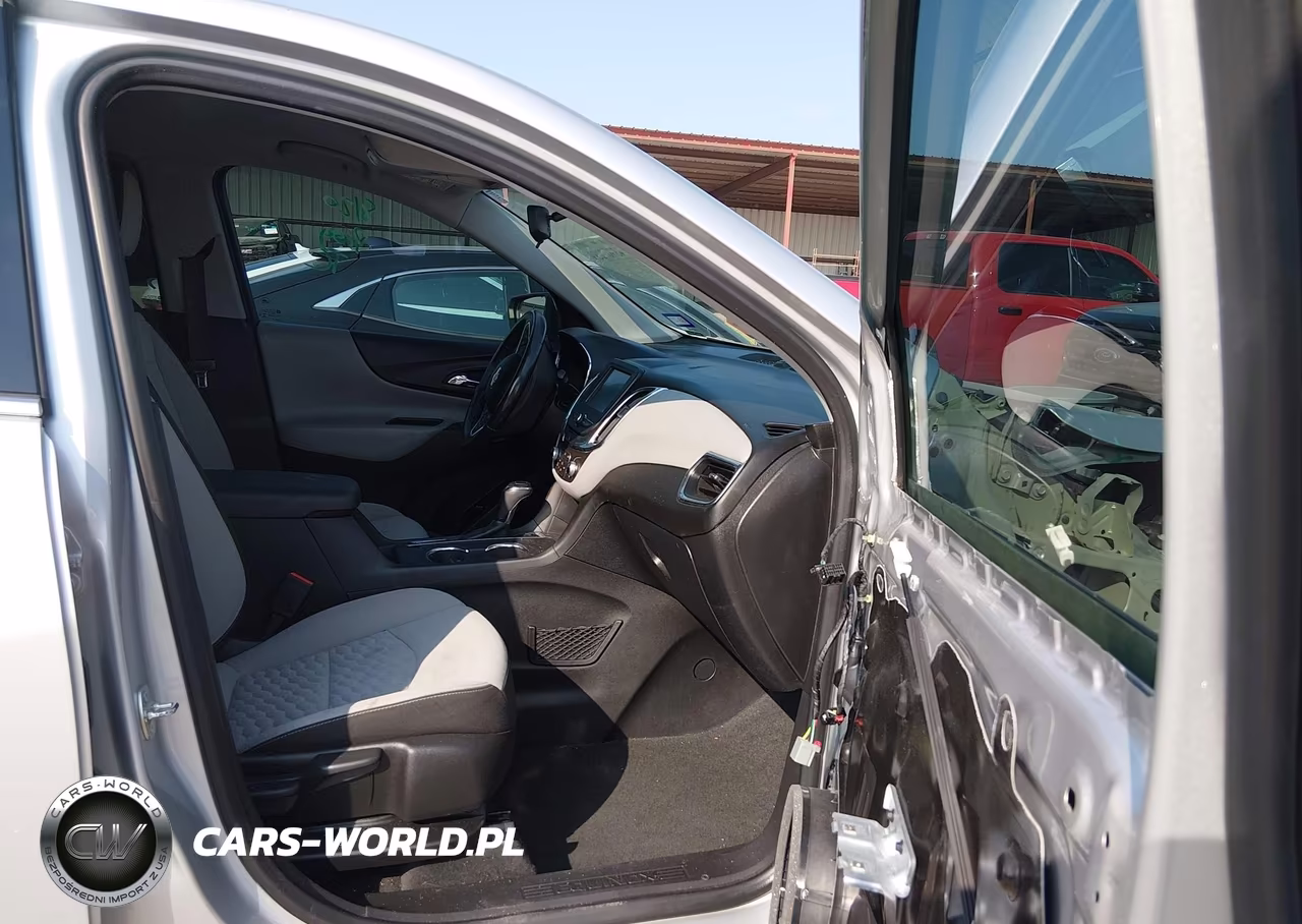 2018 Chevrolet Equinox Lt VIN:3GNAXJEV0JS643816 - 5