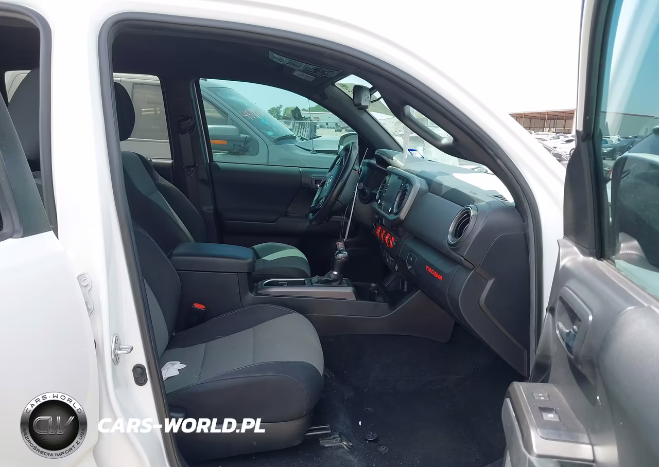 2022 Toyota Tacoma Trd Off Road VIN:3TMCZ5AN1NM484405 - 5