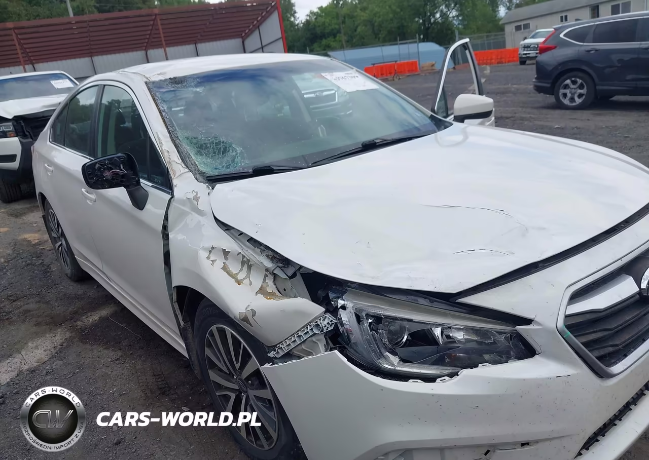 2018 Subaru Legacy 2.5I Premium VIN:4S3BNAC61J3035081 - 17