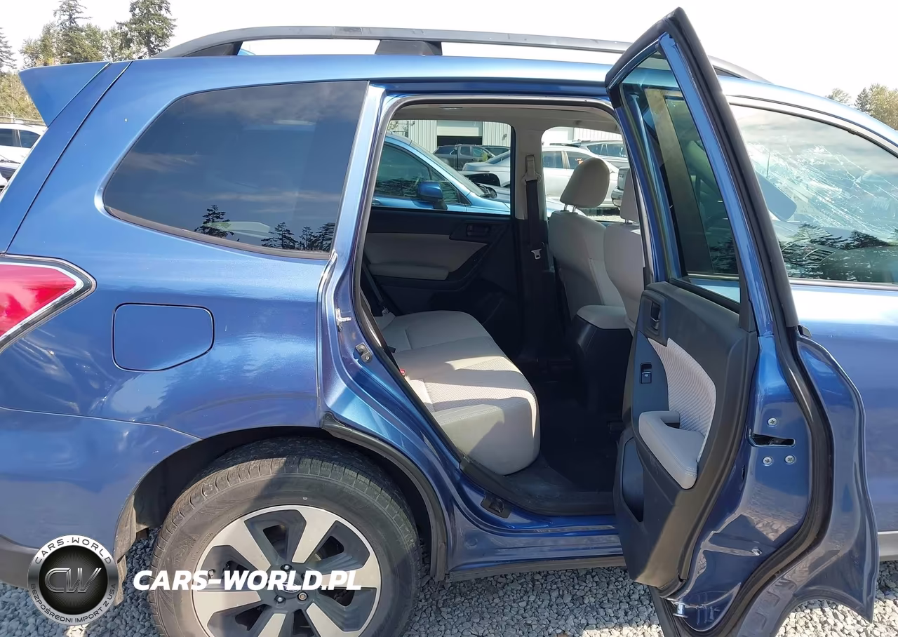 2018 Subaru Forester 2.5I Premium VIN:JF2SJAEC4JH402154 - 8
