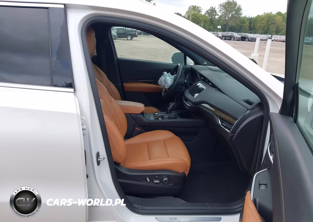 2019 Cadillac Xt4 Premium Luxury VIN:1GYFZDR47KF156804 - 5