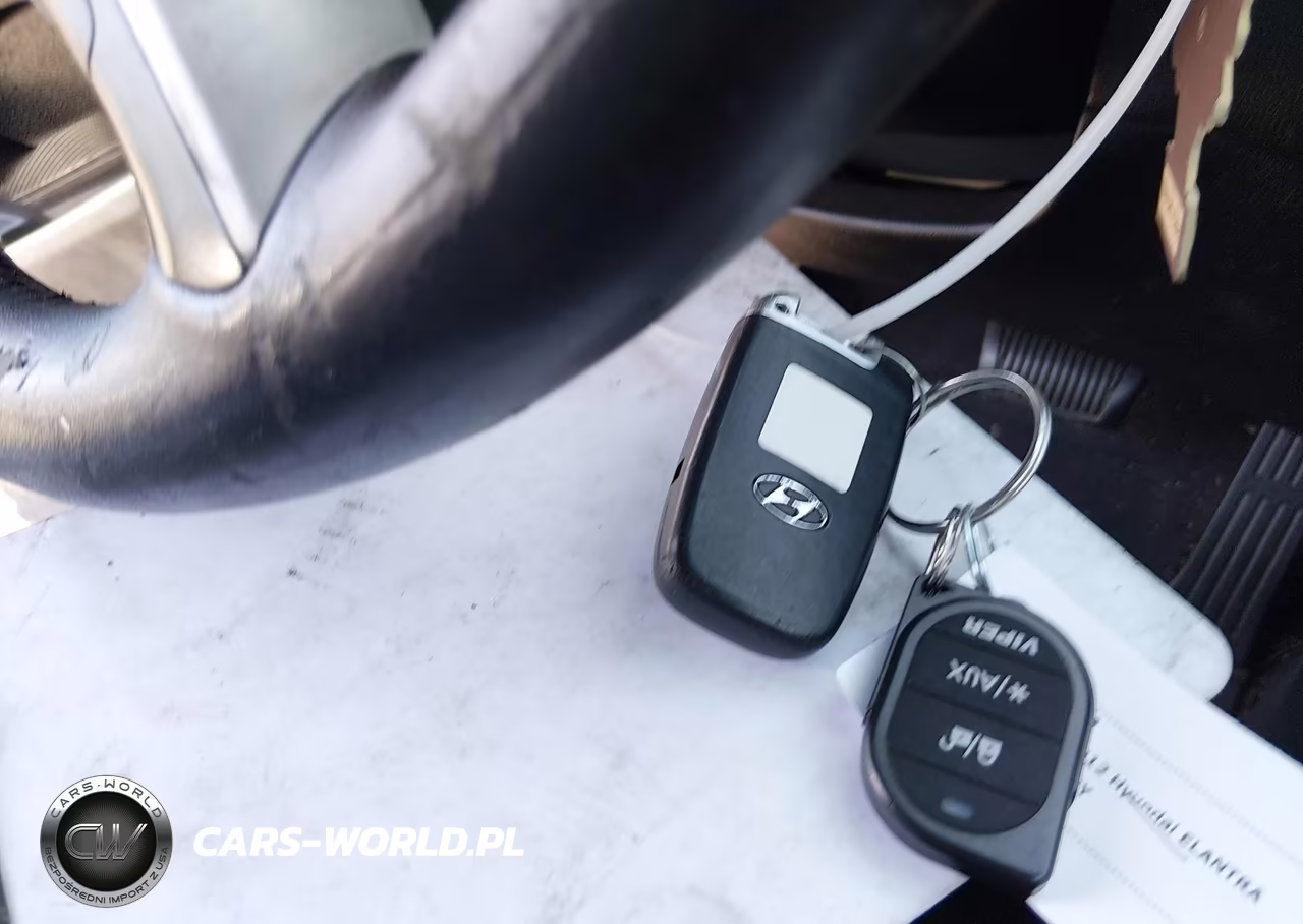 2012 Hyundai Elantra Limited (Ulsan Plant) VIN:KMHDH4AE2CU189125 - 11