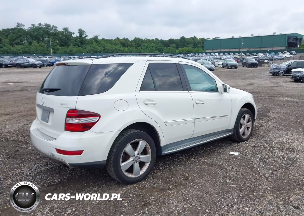 2011 Mercedes-Benz Ml 350 4Matic VIN:4JGBB8GBXBA635731 - 4