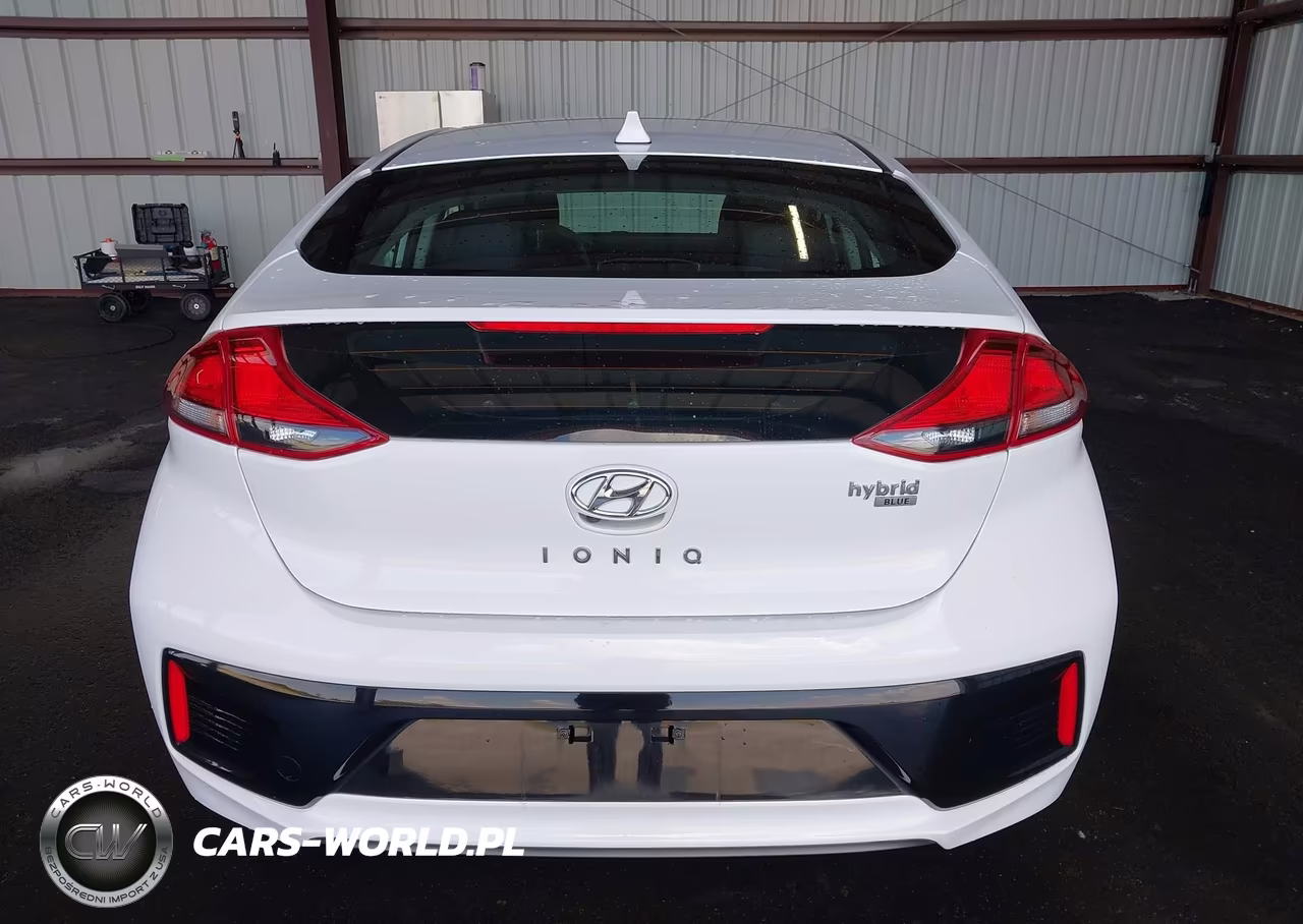 2018 Hyundai Ioniq Hybrid Blue VIN:KMHC65LCXJU100398 - 21