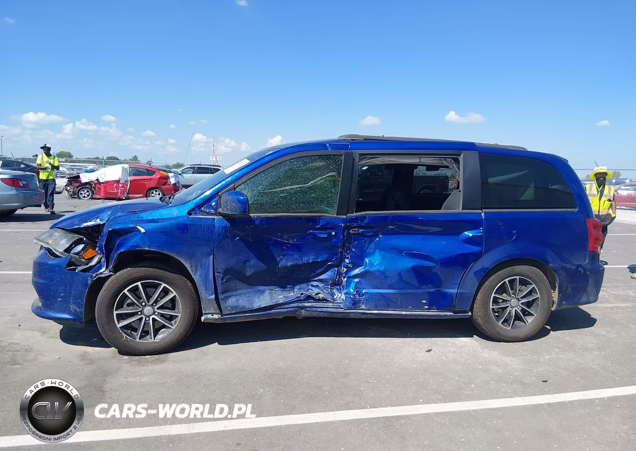 2019 Dodge Grand Caravan Gt VIN:2C4RDGEG6KR562469 - 11