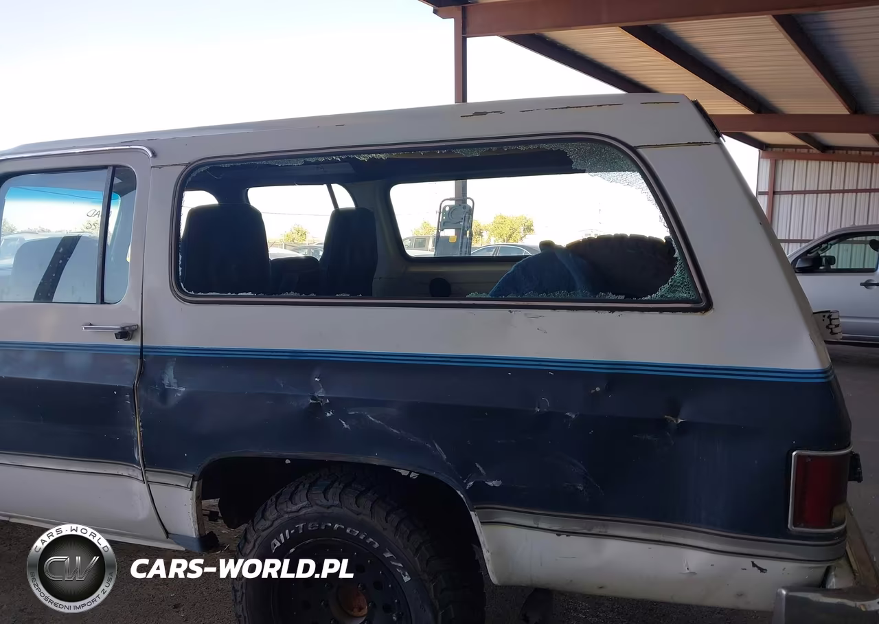 1985 Chevrolet Suburban K2 VIN:1GCGK26M8FF128670 - 6