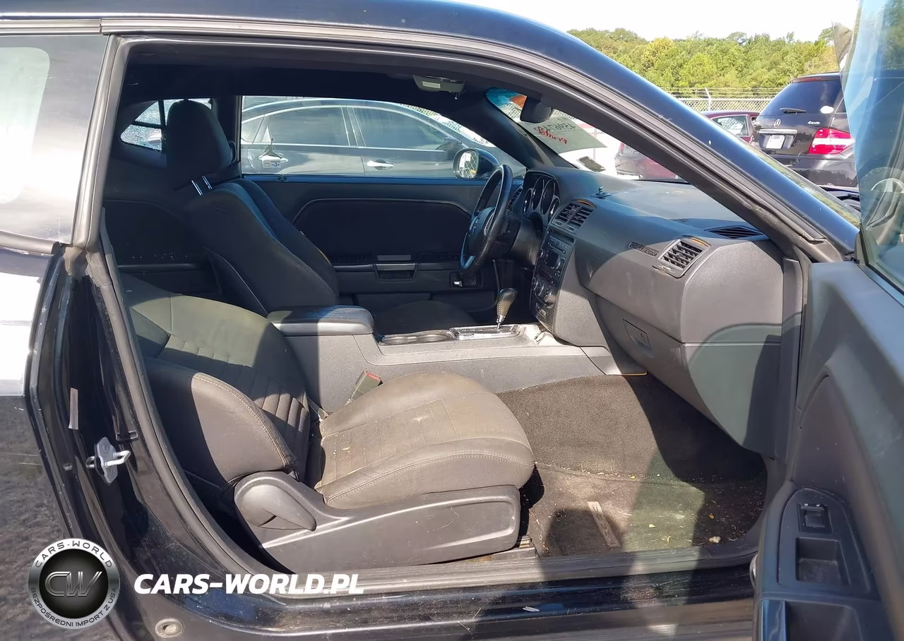 2014 Dodge Challenger Sxt VIN:2C3CDYAG7EH111714 - 5