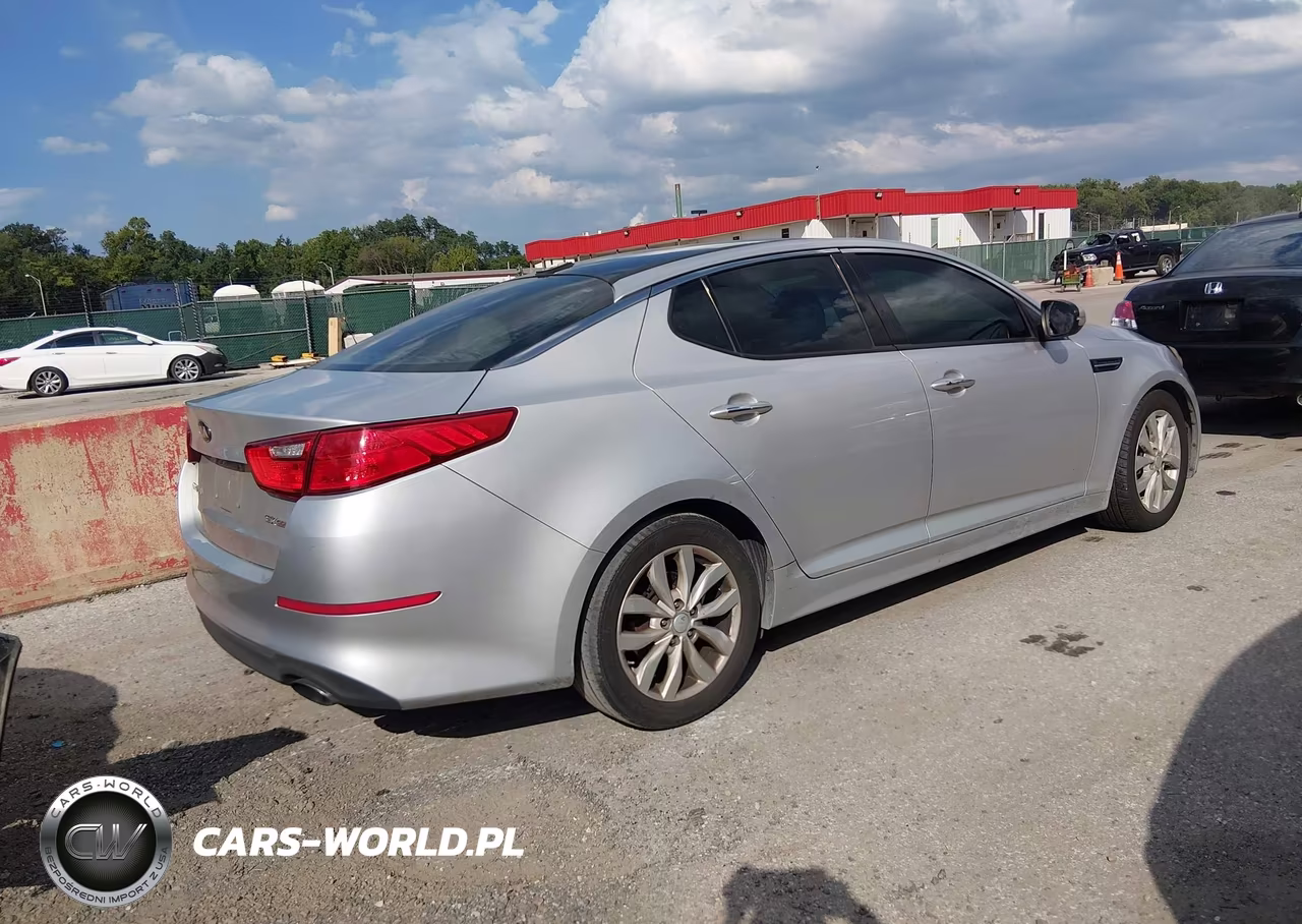 2015 Kia Optima Ex VIN:5XXGN4A76FG406701 - 4