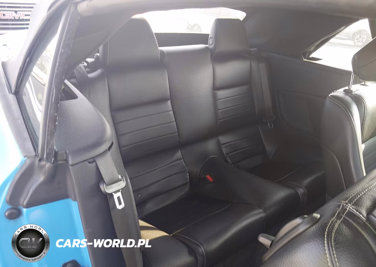 2011 Ford Mustang V6 Premium VIN:1ZVBP8EM4B5144782 - 6