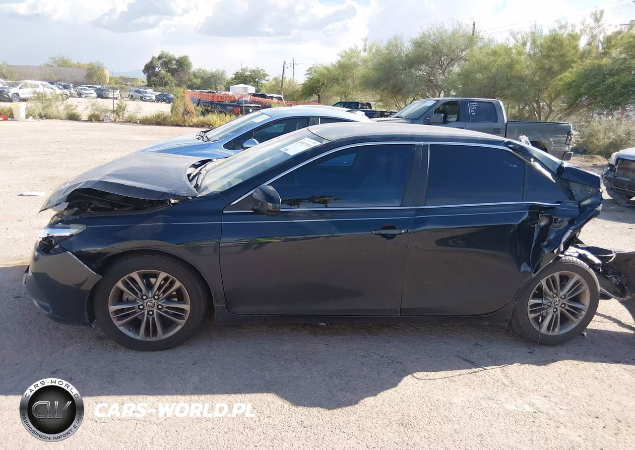 2015 Toyota Camry Se VIN:4T1BF1FK8FU492800 - 14