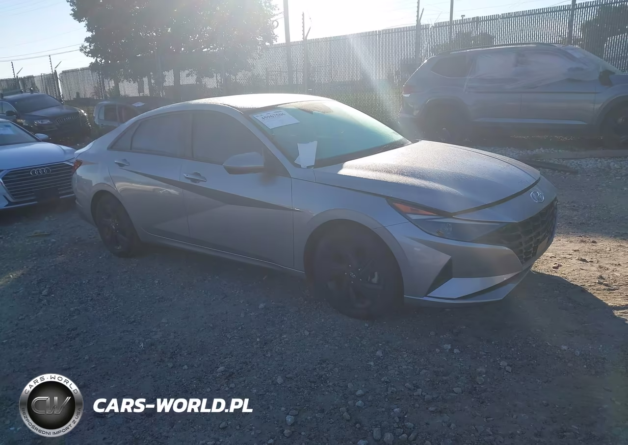 2022 Hyundai Elantra Sel
