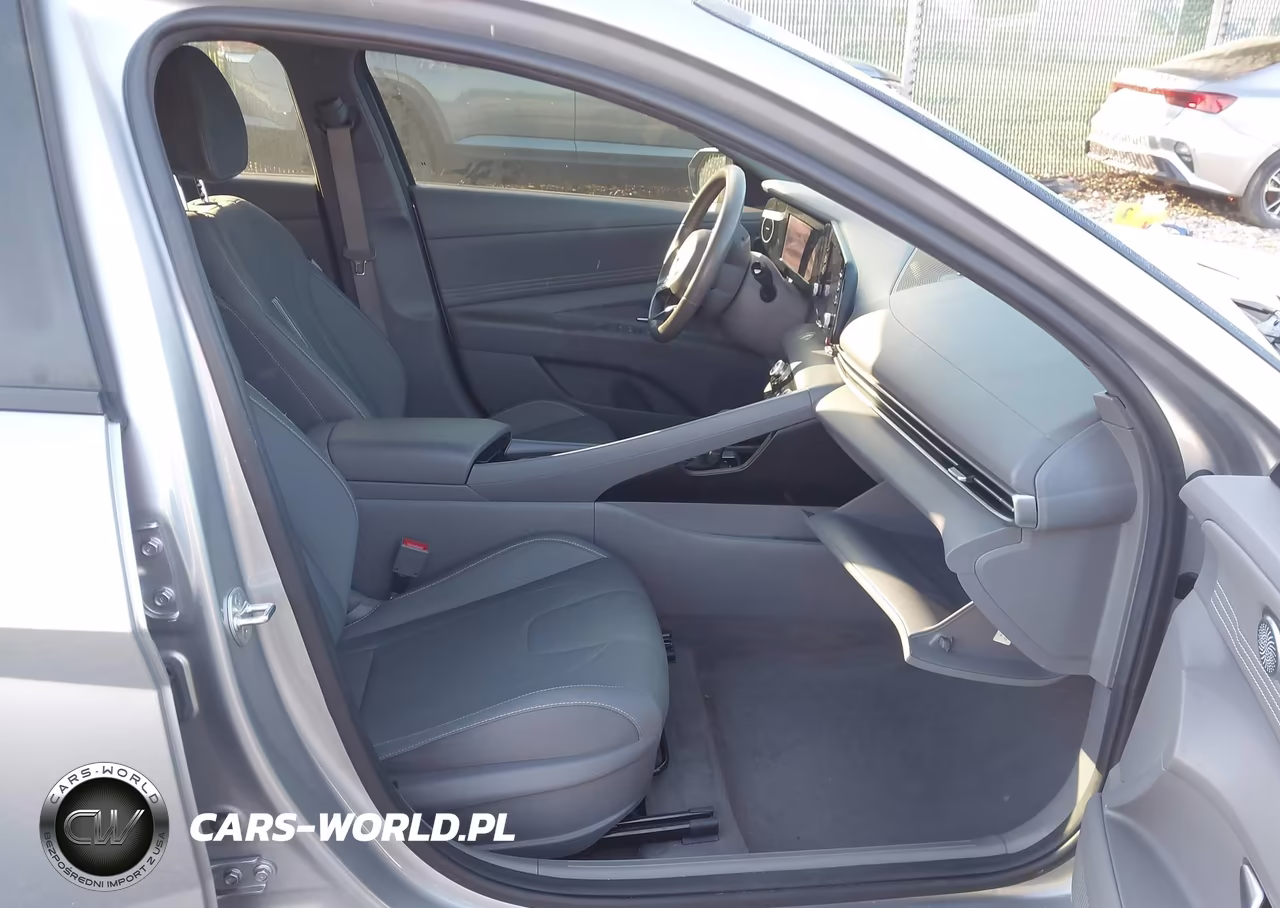 2022 Hyundai Elantra Sel VIN:5NPLS4AG0NH071929 - 5