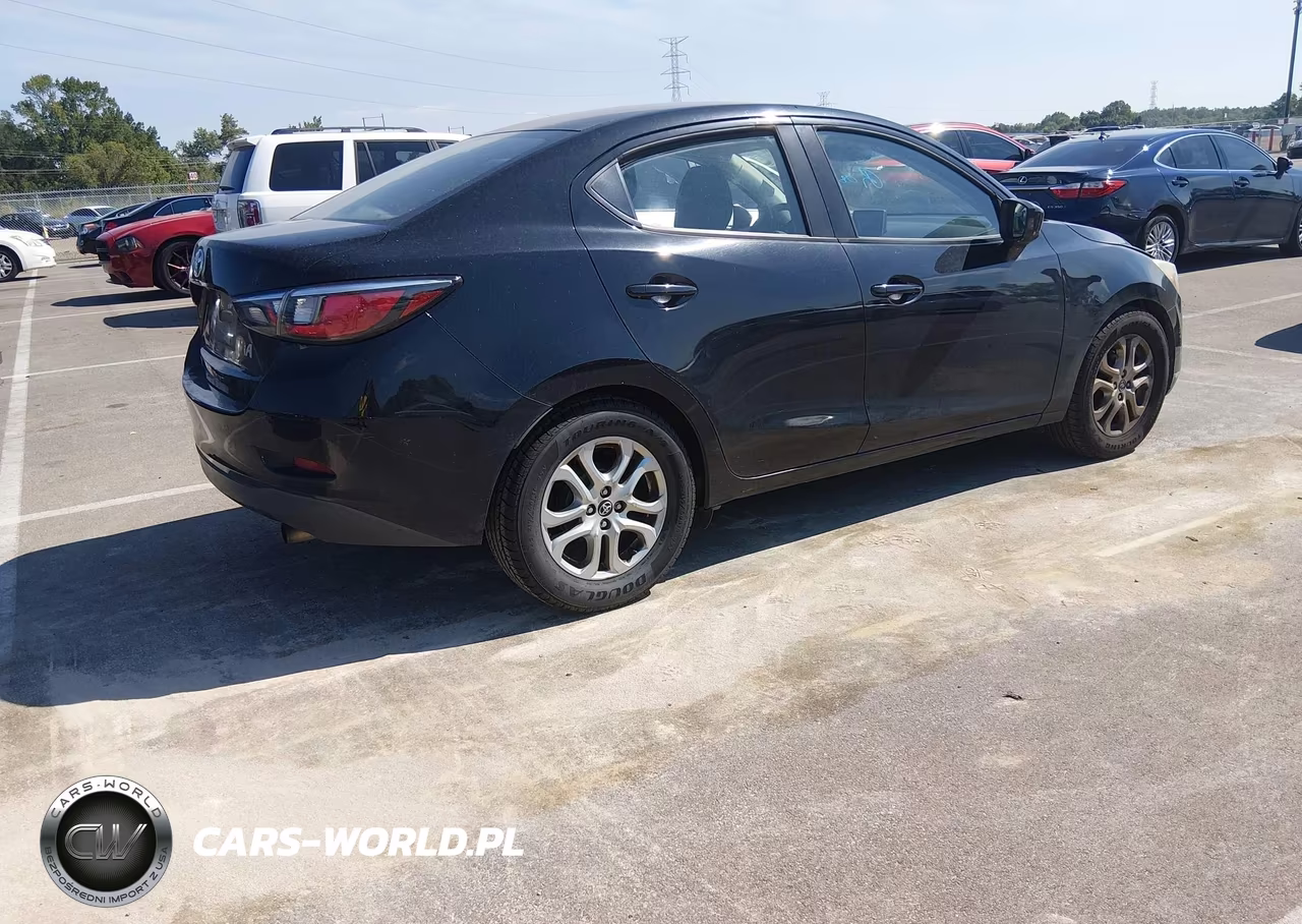 2017 Toyota Yaris Ia VIN:3MYDLBYV0HY158507 - 4