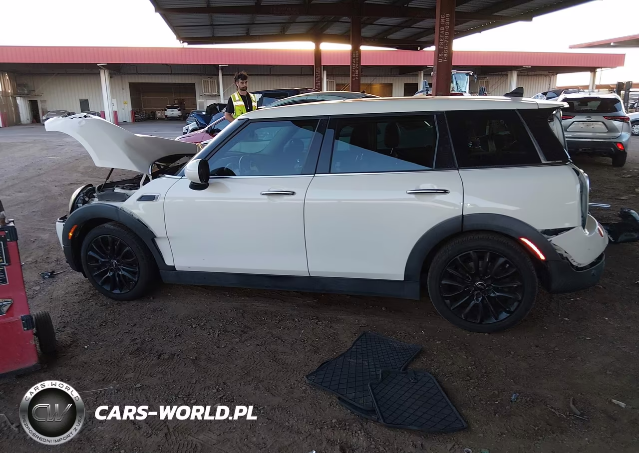 2016 Mini Clubman Cooper VIN:WMWLN5C56G2B28180 - 15
