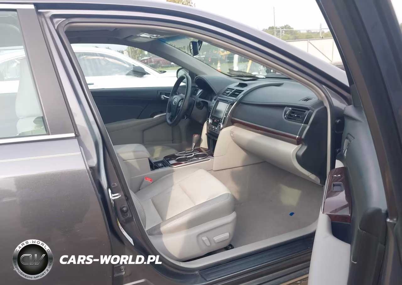2014 Toyota Camry Xle V6 VIN:4T1BK1FK1EU551972 - 5