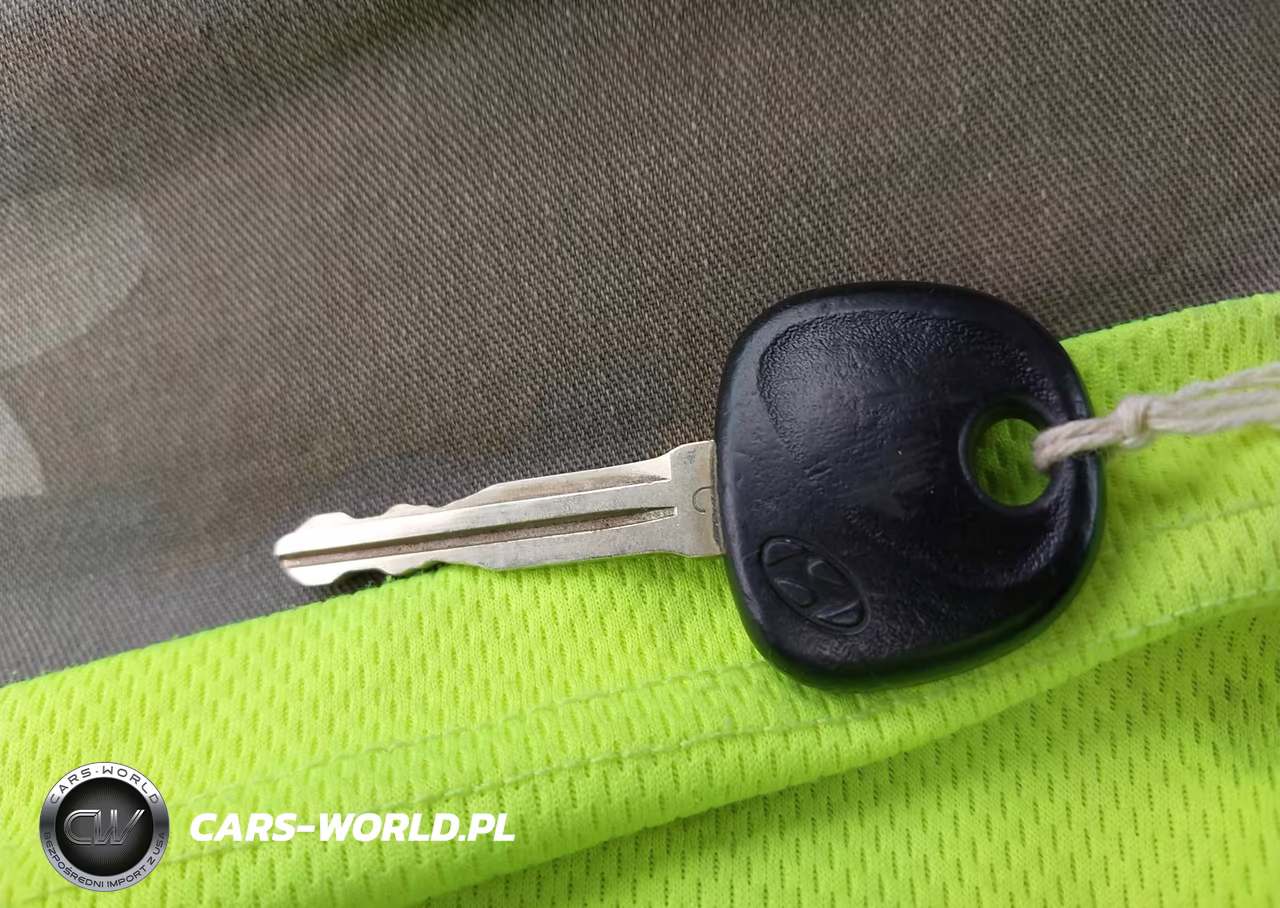 2020 Hyundai Elantra Sel VIN:5NPD84LF6LH507073 - 11