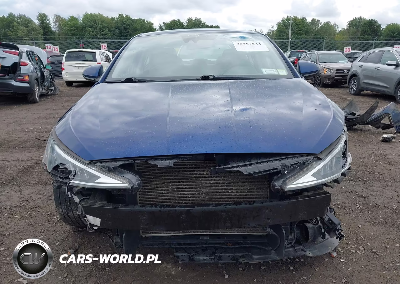 2020 Hyundai Elantra Sel VIN:5NPD84LF6LH507073 - 13