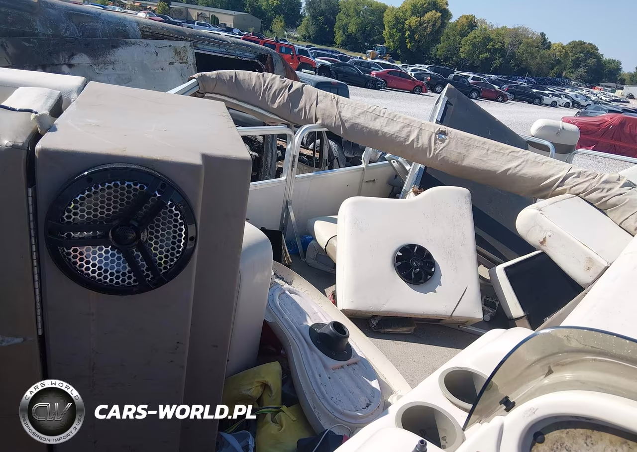 2003 Suntracker Ph30 Pontoon Boat VIN:BUJ23370K203 - 6