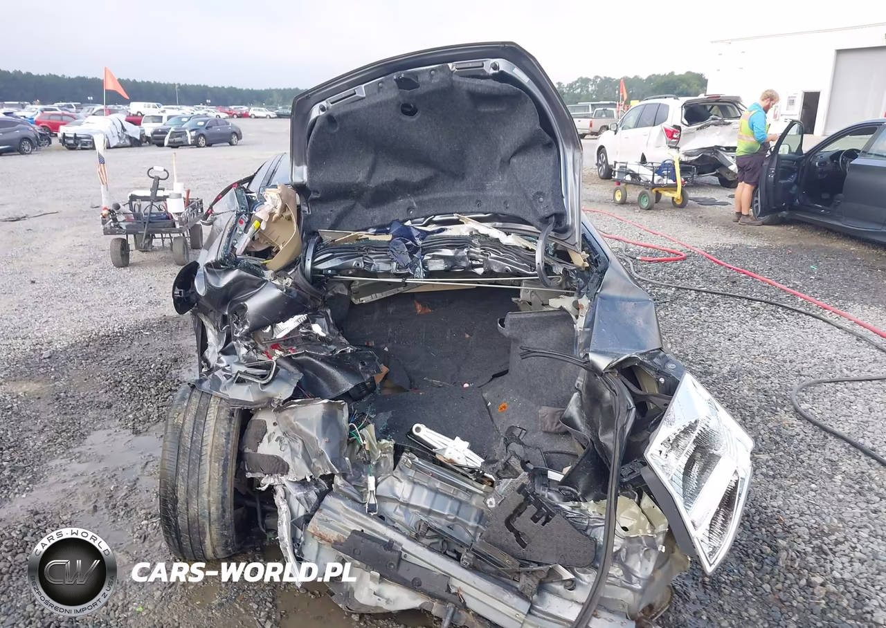 2011 Honda Accord 2.4 Ex VIN:1HGCS1B70BA007570 - 16