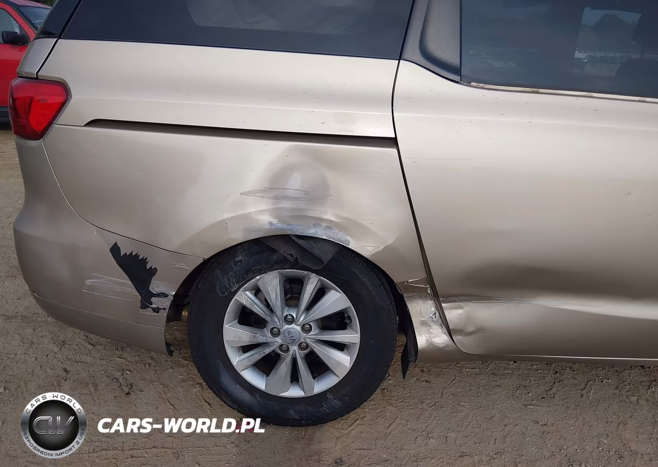 2017 Kia Sedona Lx VIN:KNDMB5C1XH6235947 - 6