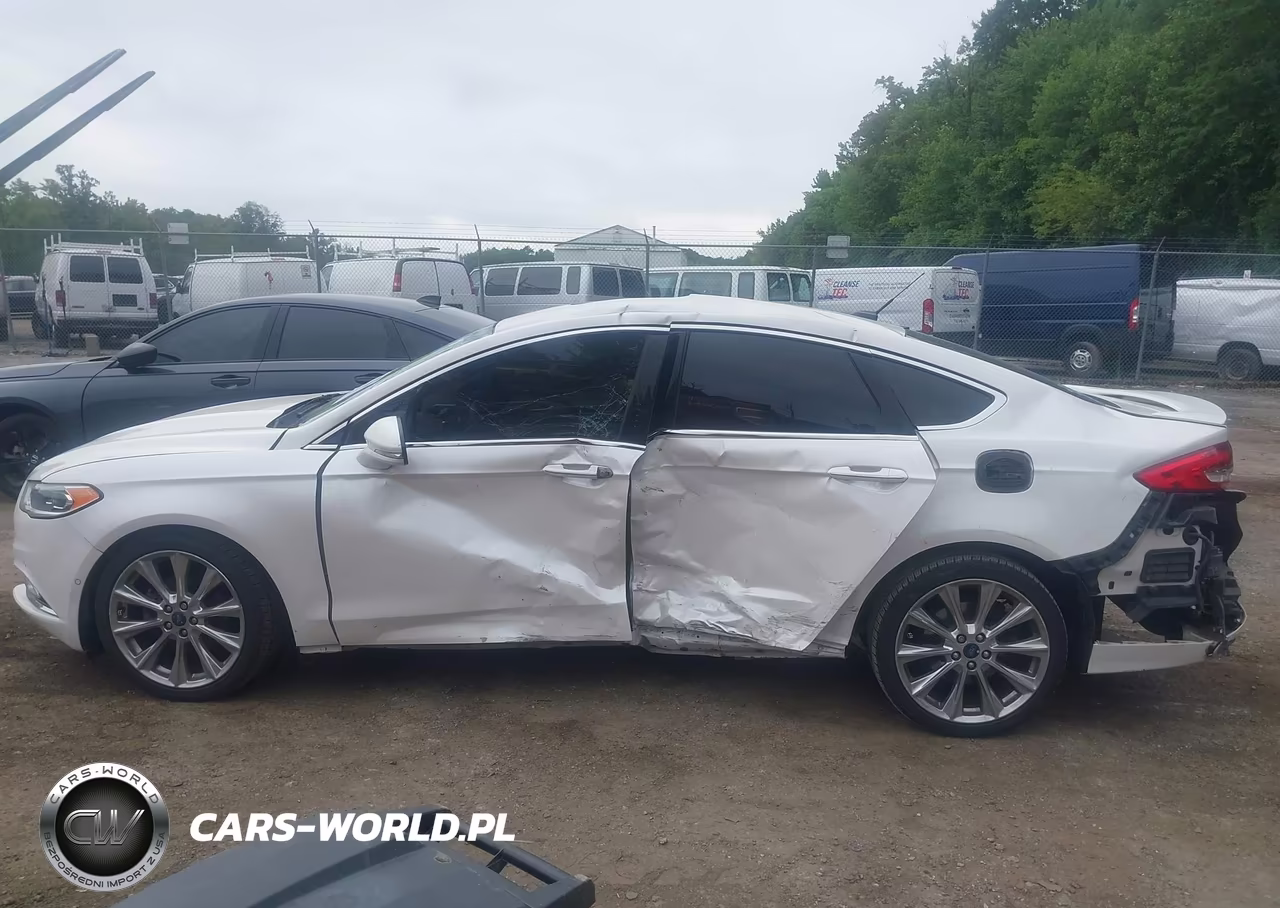 2017 Ford Fusion Platinum VIN:3FA6P0K92HR250391 - 15