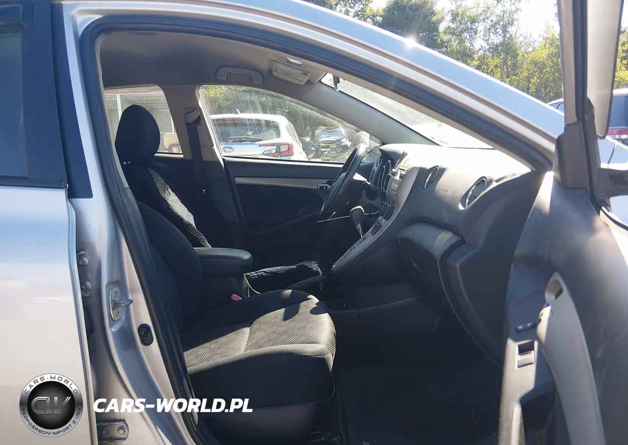2010 Toyota Matrix VIN:2T1KU4EE0AC252637 - 5