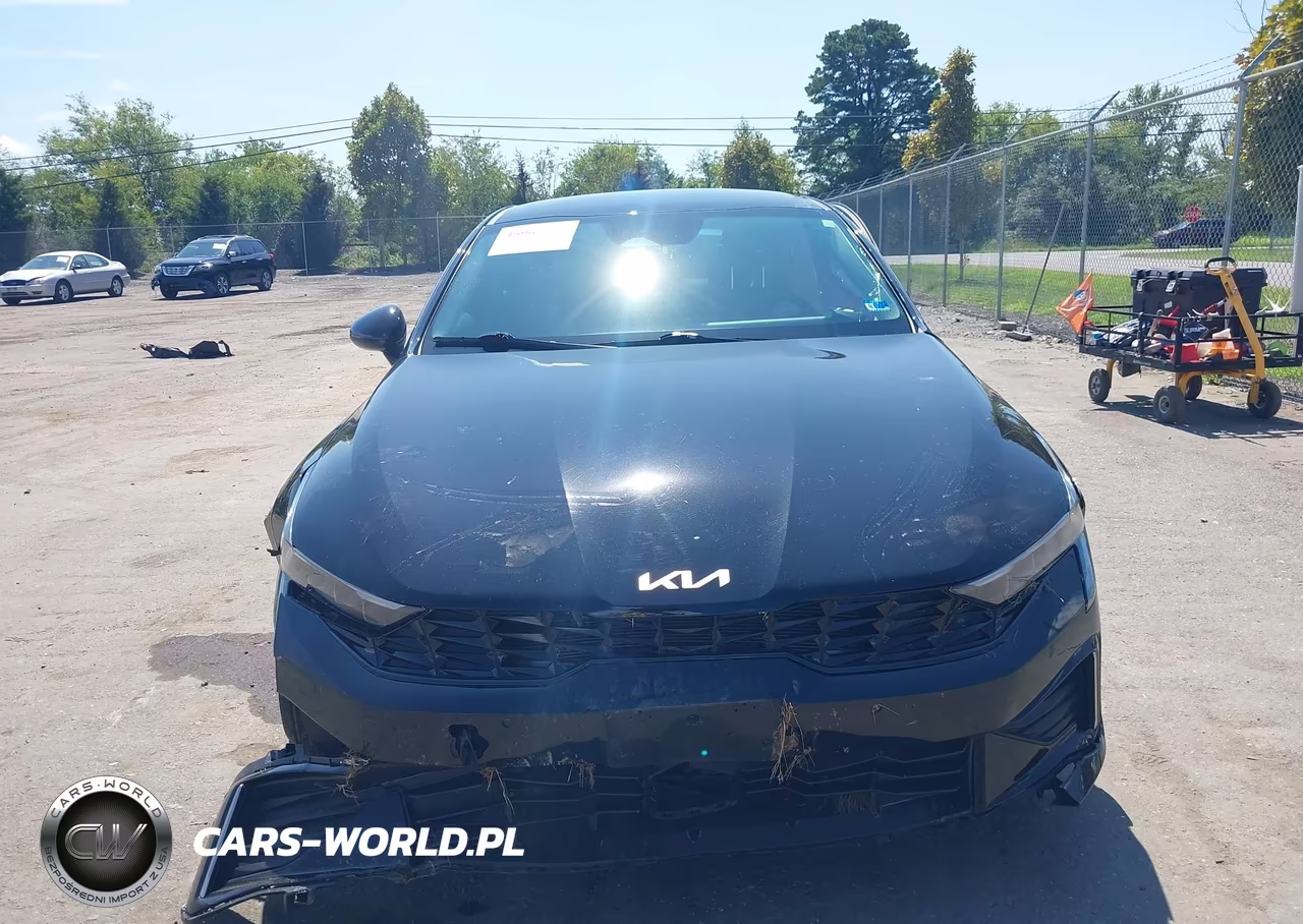 2025 Kia K5 Lxs VIN:KNAG24J73S5289986 - 13