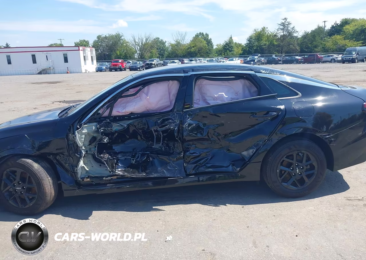 2025 Kia K5 Lxs VIN:KNAG24J73S5289986 - 6