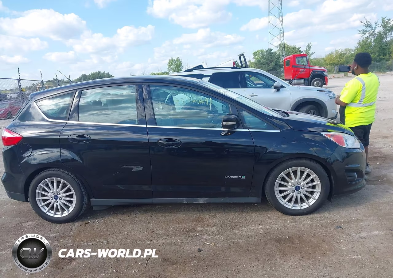 2016 Ford C-Max Hybrid Sel VIN:1FADP5BU3GL102224 - 13