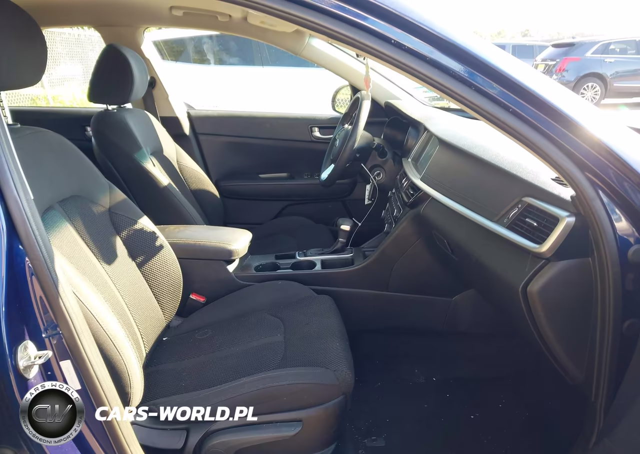 2019 Kia Optima Lx VIN:5XXGT4L3XKG277646 - 5
