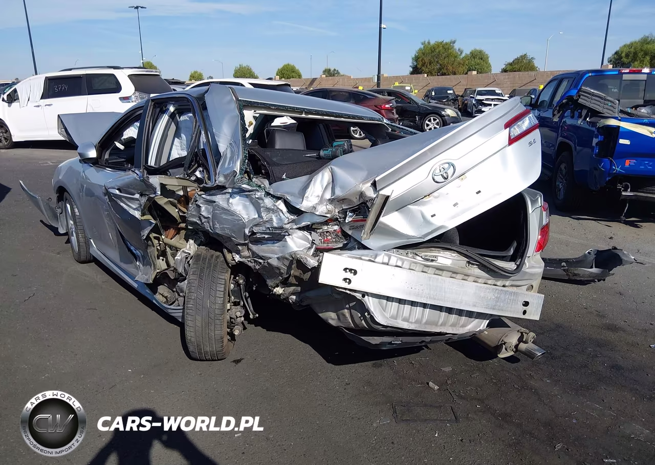 2014 Toyota Camry Se VIN:4T1BF1FK4EU449859 - 15