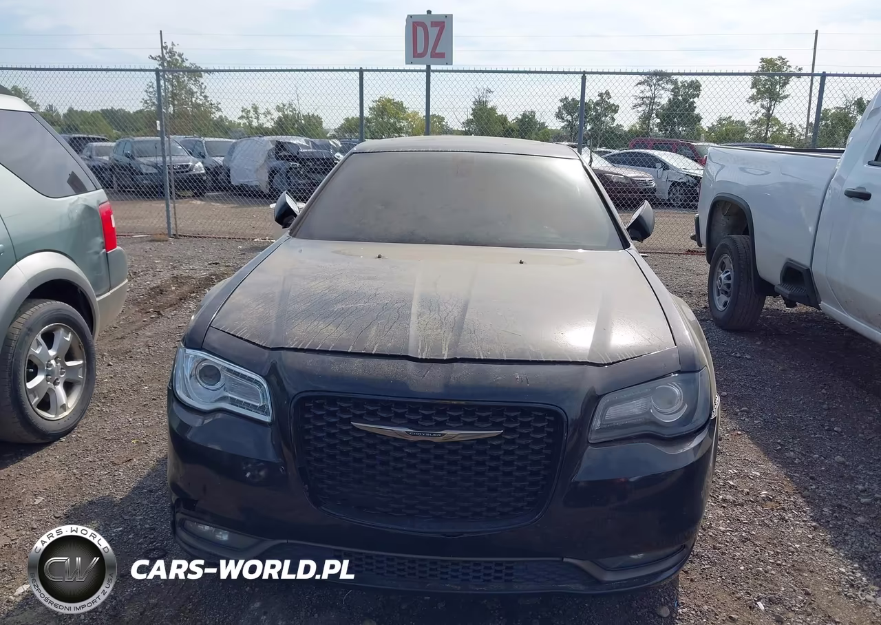 2016 Chrysler 300 300S Alloy Edition VIN:2C3CCAGG5GH283101 - 13