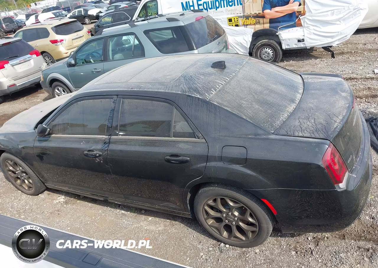 2016 Chrysler 300 300S Alloy Edition VIN:2C3CCAGG5GH283101 - 15
