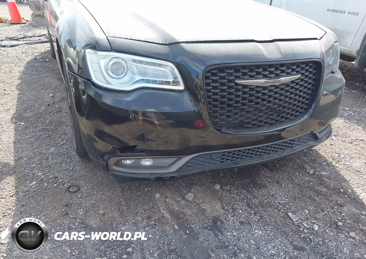 2016 Chrysler 300 300S Alloy Edition VIN:2C3CCAGG5GH283101 - 6
